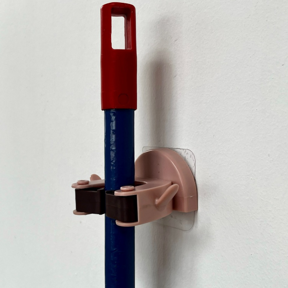 Soporte para escobas