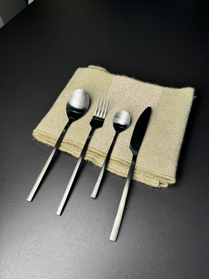 Juego de cubiertos