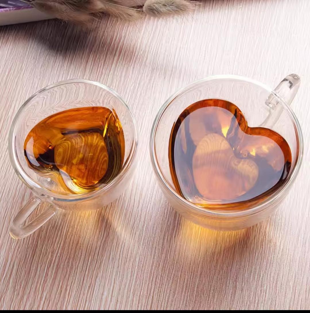 Taza de vidrio doble pered con forma de corazón