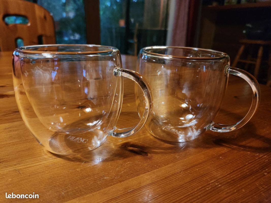 Vaso doble pared con agarradera